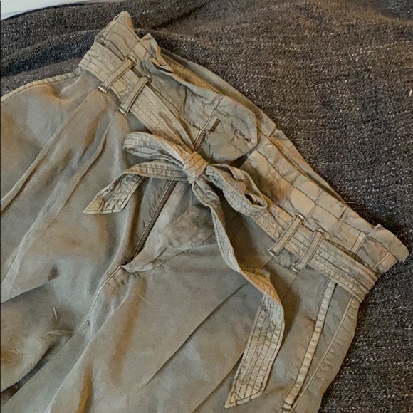 Khaki Balloon Pants - Picture 1 of 3
